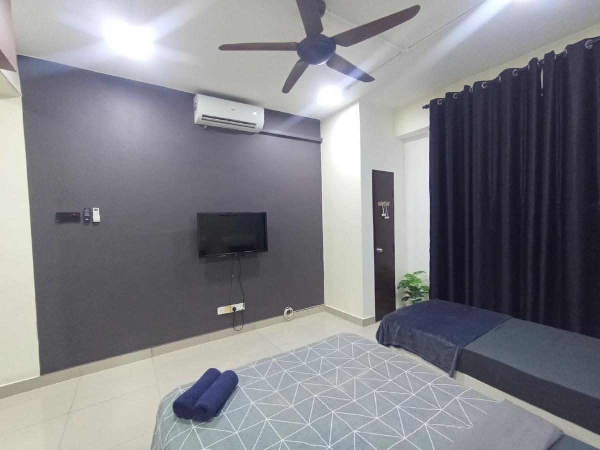 Gr Studio Apartment Kompleks Mutiara Gua Musang Exterior foto